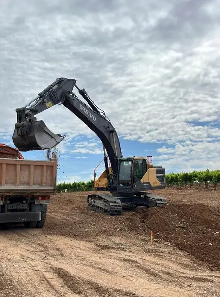 Ejecución y preparación de fincas agrícolas carlos santamaria